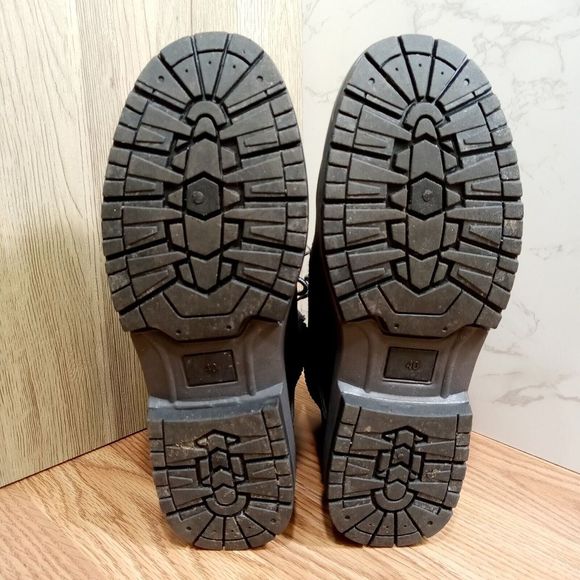 SofySofy Women Sz 9.5 EU 40 Black Combat Boot Lace Round Toe Low Heel Ankle - Picture 14 of 16